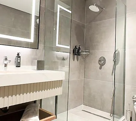 Ramada Encore By Wyndham Selcuklu Otel 3*