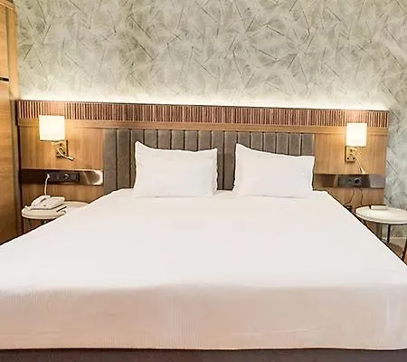 Ramada Encore By Wyndham Selcuklu 3*