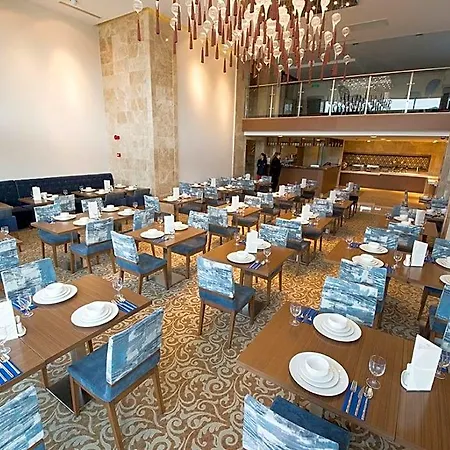 Hotel Ramada Encore By Wyndham Selcuklu