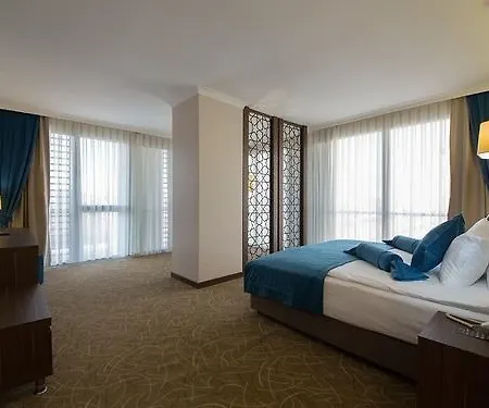 Ramada Encore By Wyndham Selcuklu 3* Konya
