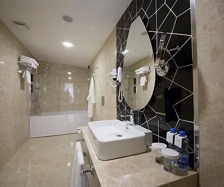 Otel Ramada Encore By Wyndham Selcuklu 3*